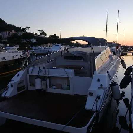 Bateau-hôtel Barca Casamicciola Ischia